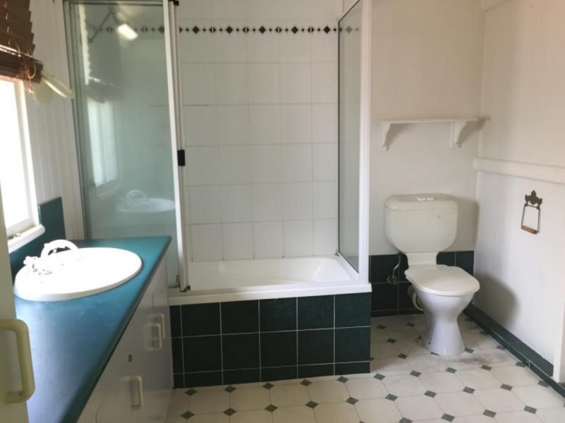 41 Separation Street, Allenstown QLD 4700